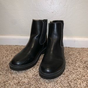 Black Boots